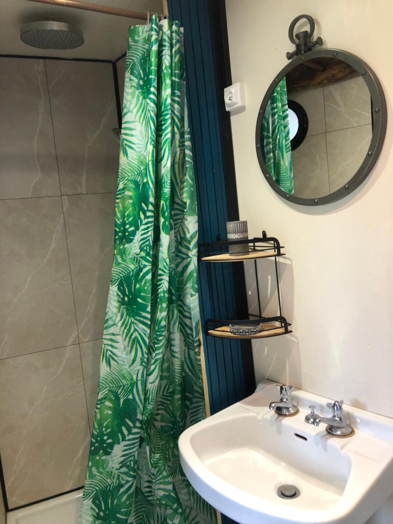 La Auarje: Appartement Avec Jardin & Terrasse Cierp المظهر الخارجي الصورة